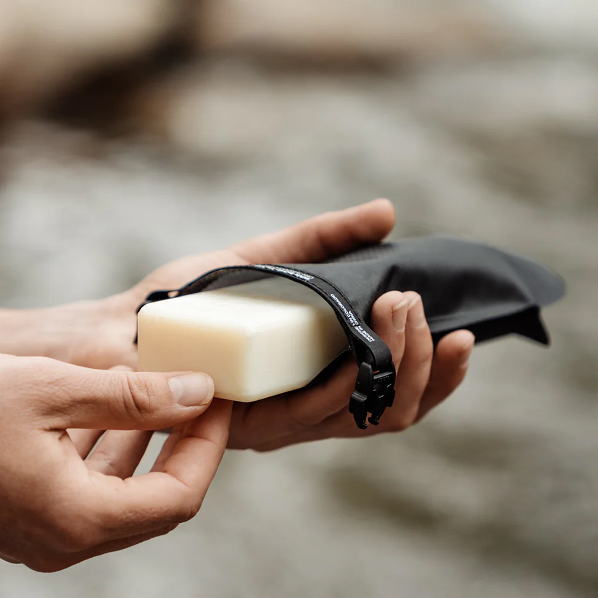 Matador Flat Pack Soap Bar Case
