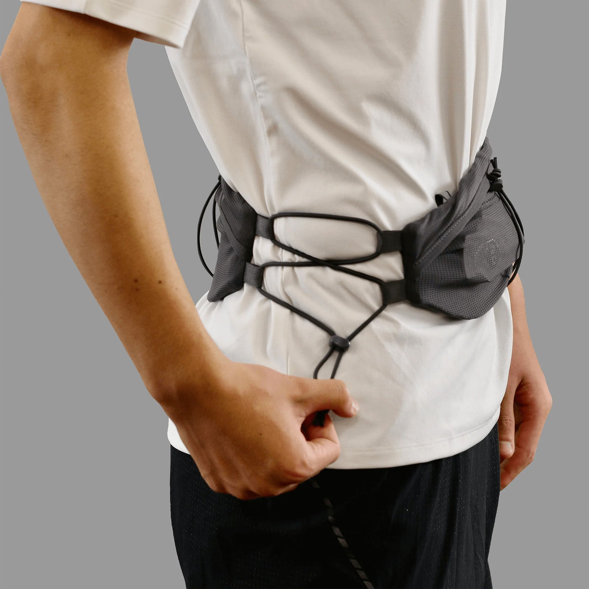Running belt rush hips that are hard to shake