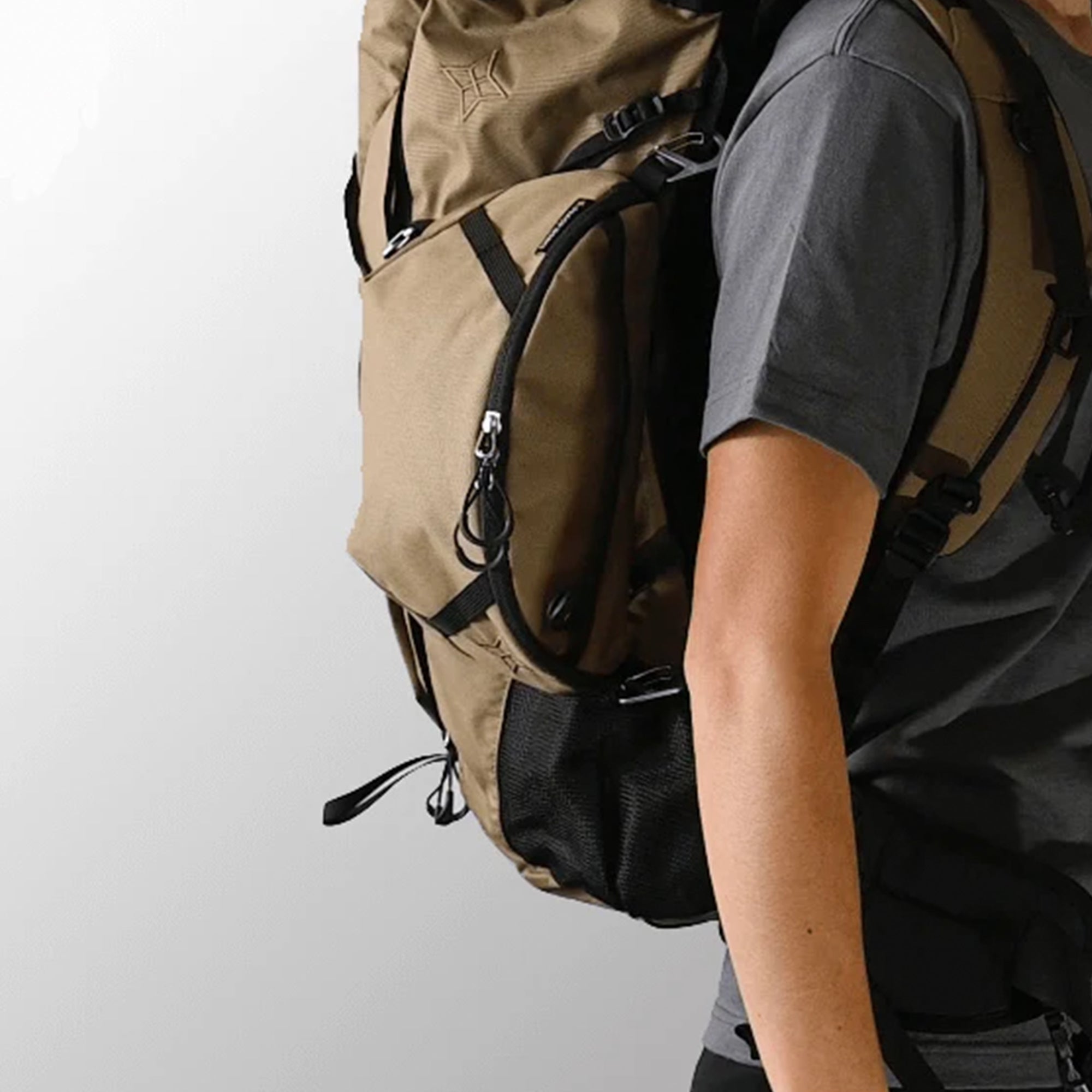 [Scheduled to be restocked in March 2025] Switch L Switch [PAAGO WORKS Purgo Works] Chest Sheller West Bag